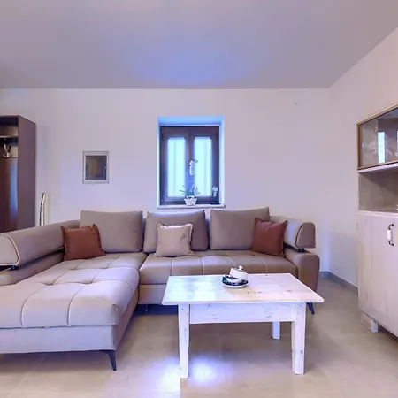 Ferienhaus Eugenia By Interhome Pula