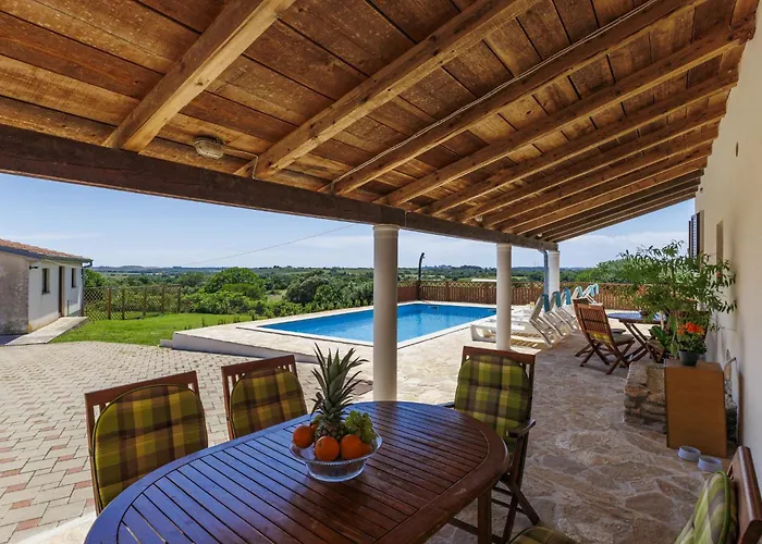 Holiday home Eugenia By Interhome